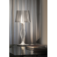 Slamp Liza da Tavolo, design Elisa Giovannoni. Slamp Liza da Tavolo, design Elisa Giovannoni.