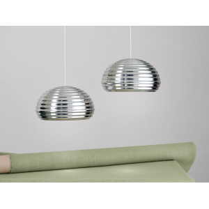 Lampada Flos Splügen Bräu a sospensione.