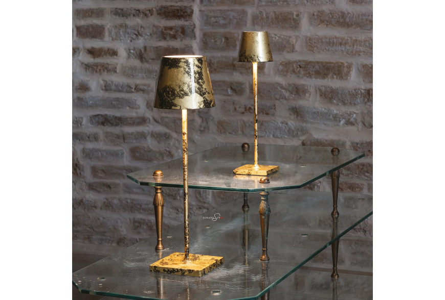 Lampade ricaricabili. Illumina la tua estate.